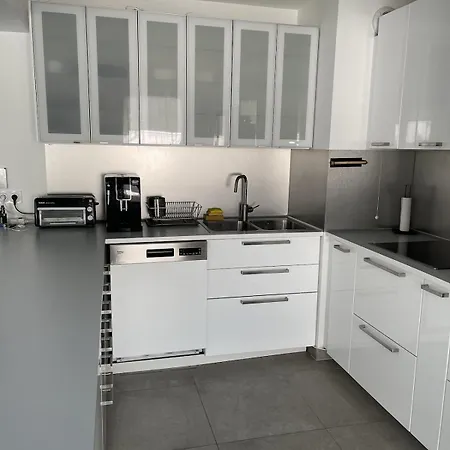 Hébergement de vacances House For 7 People With Parking, Near Versailles & Paris